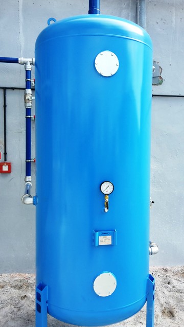 Standardowy zbiornik podciśnienia w fabryce